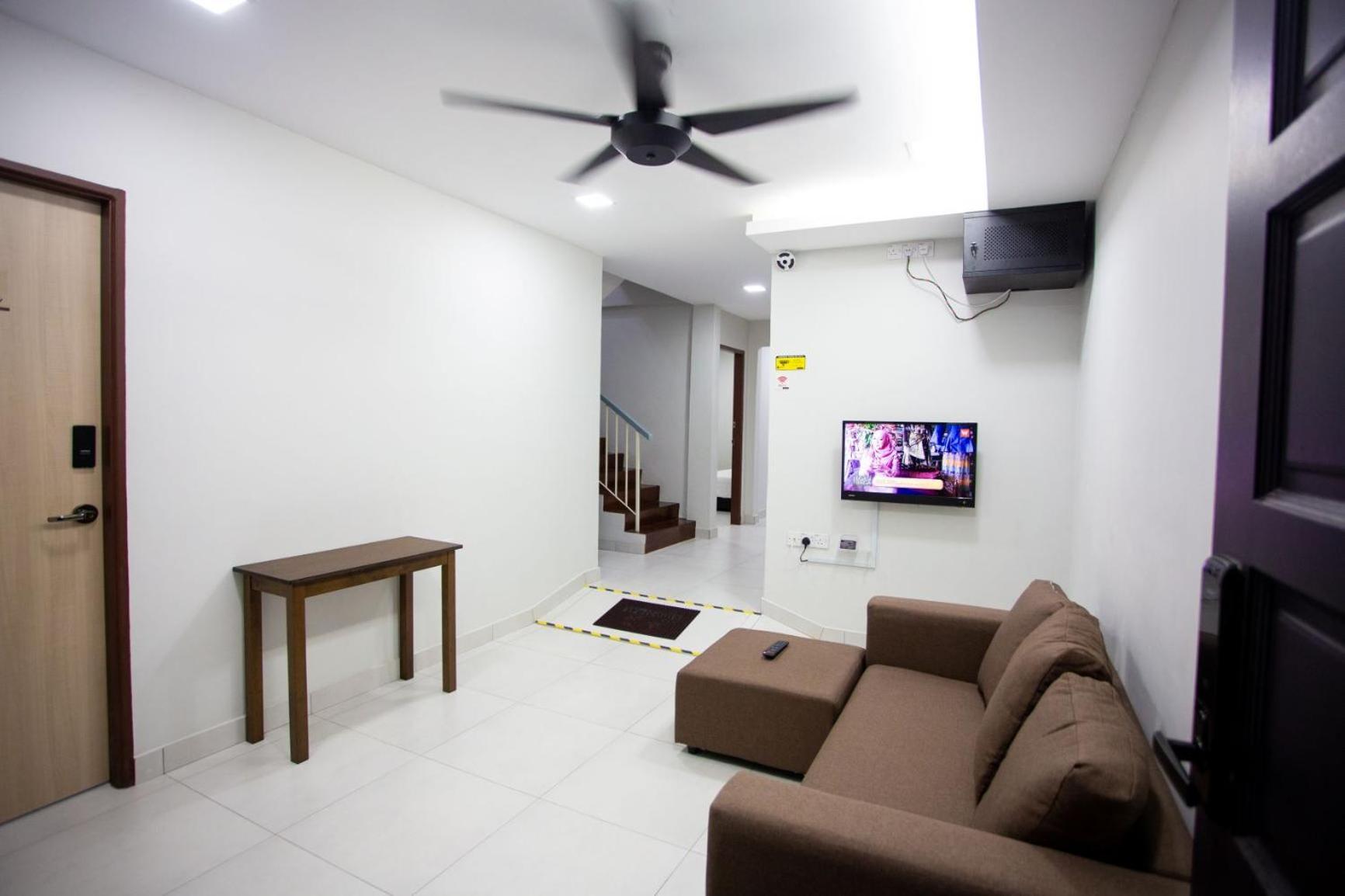 Hom2Rex Kuching Homestay Taman Timberland Dış mekan fotoğraf